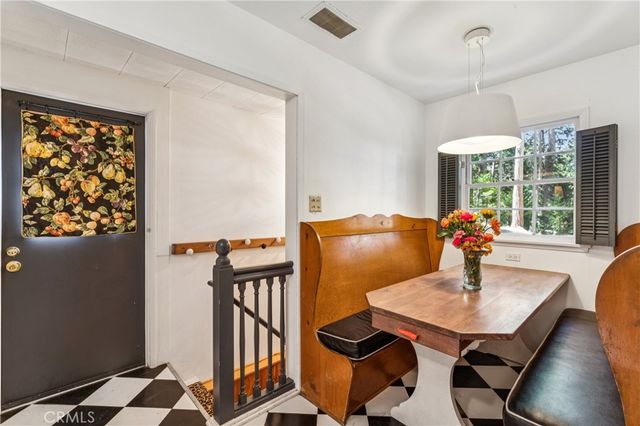 222 Holiday, Lake Arrowhead, CA 92352