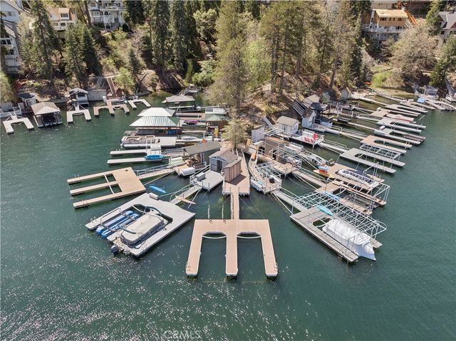 222 Holiday, Lake Arrowhead, CA 92352
