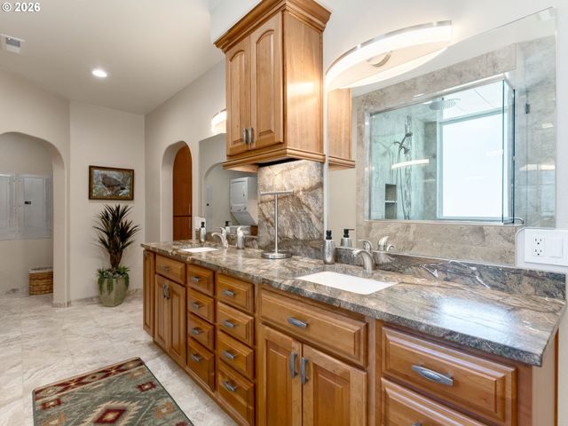 1503 N 4TH Ct, Washougal, WA 98671
