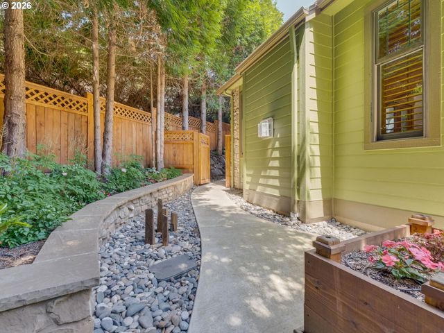 1503 N 4TH Ct, Washougal, WA 98671