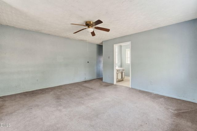 7560 Carrollburg Drive, Fayetteville, NC 28303