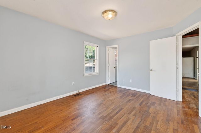 7560 Carrollburg Drive, Fayetteville, NC 28303