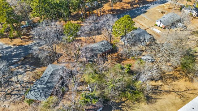 7560 Carrollburg Drive, Fayetteville, NC 28303