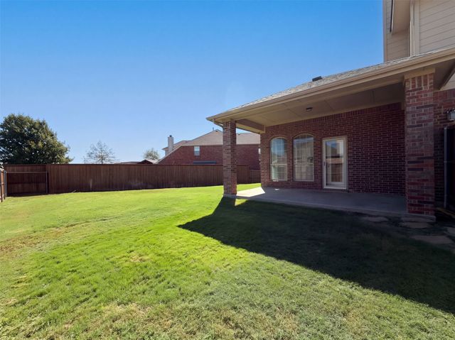 5800 Chuck Wagon Lane, Mckinney, TX 75070