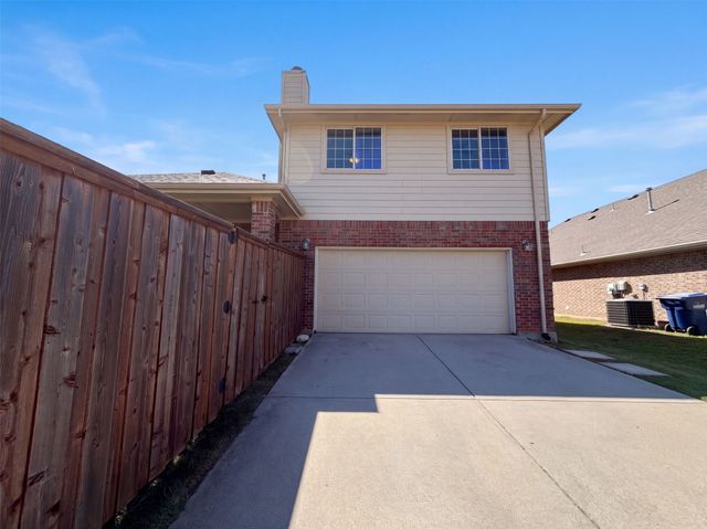 5800 Chuck Wagon Lane, Mckinney, TX 75070