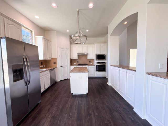5800 Chuck Wagon Lane, Mckinney, TX 75070