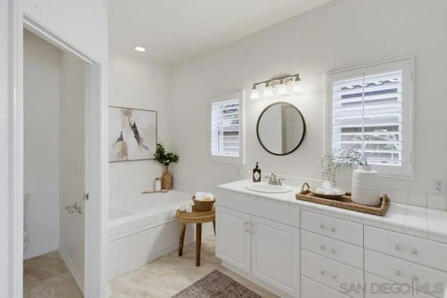 11875 Handrich Dr., San Diego, CA 92131