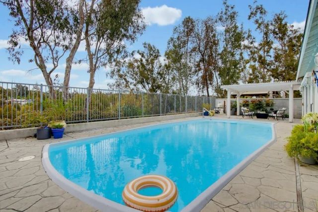 11875 Handrich Dr., San Diego, CA 92131