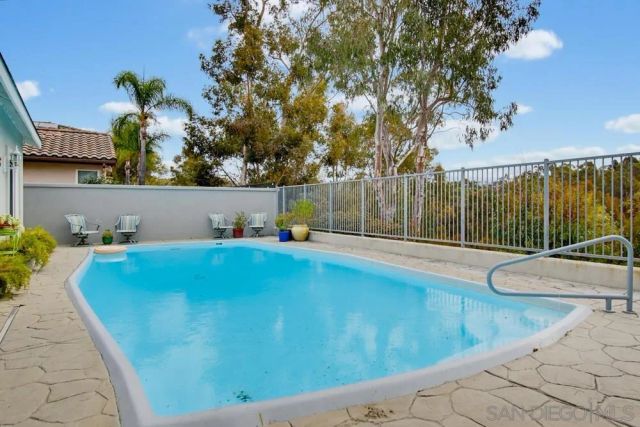 11875 Handrich Dr., San Diego, CA 92131
