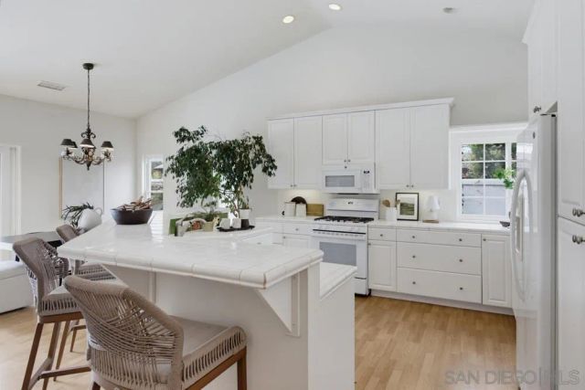 11875 Handrich Dr., San Diego, CA 92131