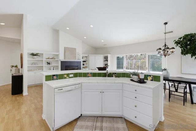 11875 Handrich Dr., San Diego, CA 92131
