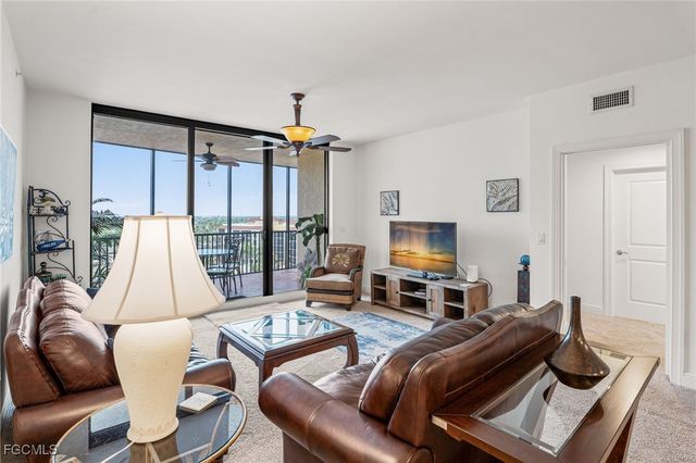 5793 Cape Harbour DR 916, Cape Coral, FL 33914