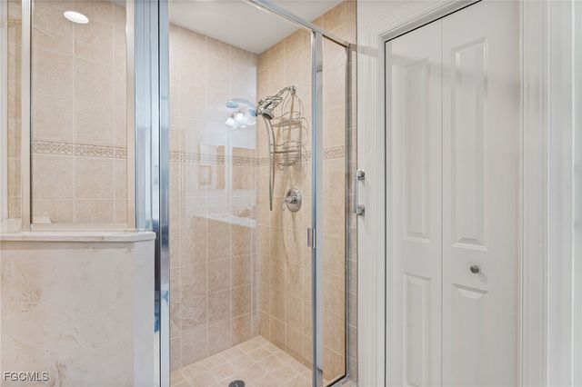 5793 Cape Harbour DR 916, Cape Coral, FL 33914