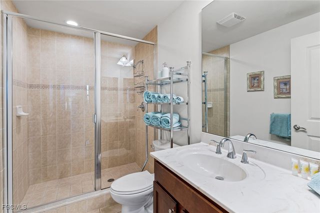 5793 Cape Harbour DR 916, Cape Coral, FL 33914