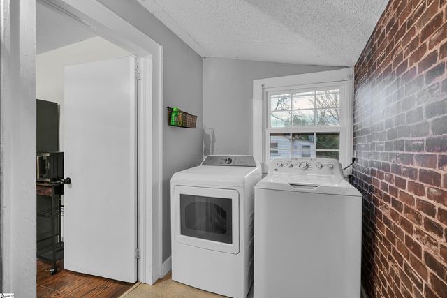 760 N Liberty Street, Spartanburg, SC 29303