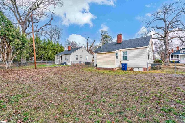 760 N Liberty Street, Spartanburg, SC 29303