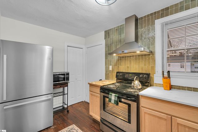 760 N Liberty Street, Spartanburg, SC 29303