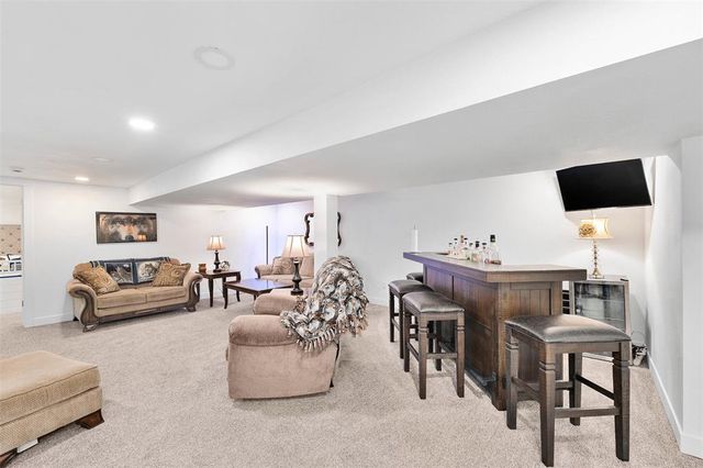 S 8825 Short Road, Eau Claire, WI 54701