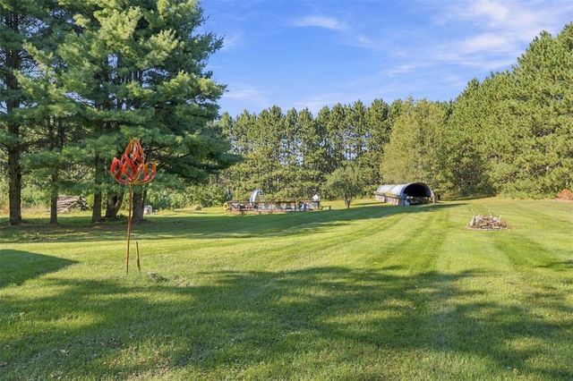 S 8825 Short Road, Eau Claire, WI 54701