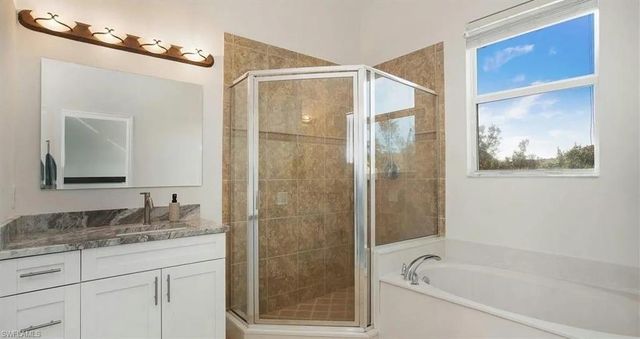 9819 Catena WAY 105, Fort Myers, FL 33908