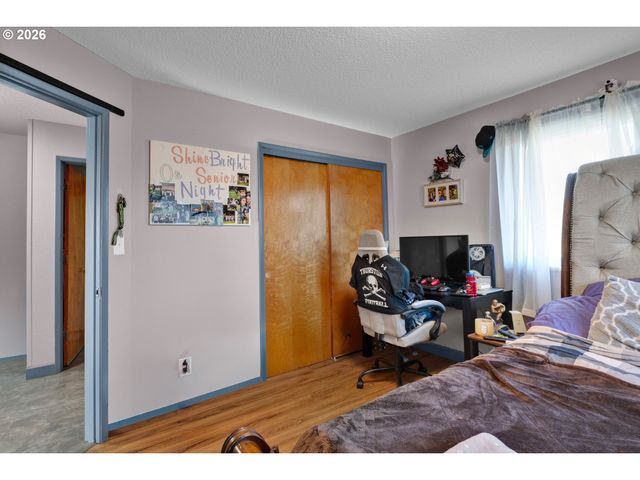 389 MAXWELL Rd, Eugene, OR 97404