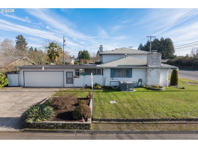 389 MAXWELL Rd, Eugene, OR 97404