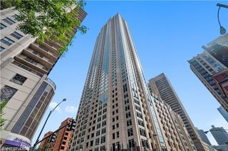 33 W Ontario Street 32E, Chicago, IL 60654