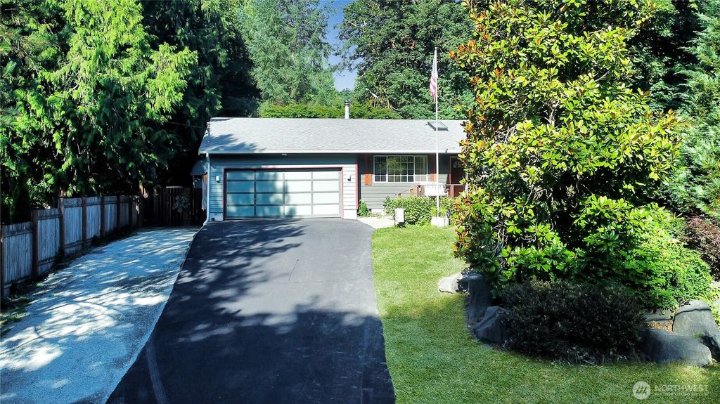 2109 Mark Street NE, Olympia, WA 98516