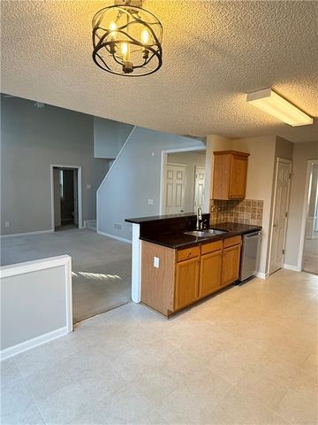 593 Lullingstone SE Drive, Marietta, GA 30067