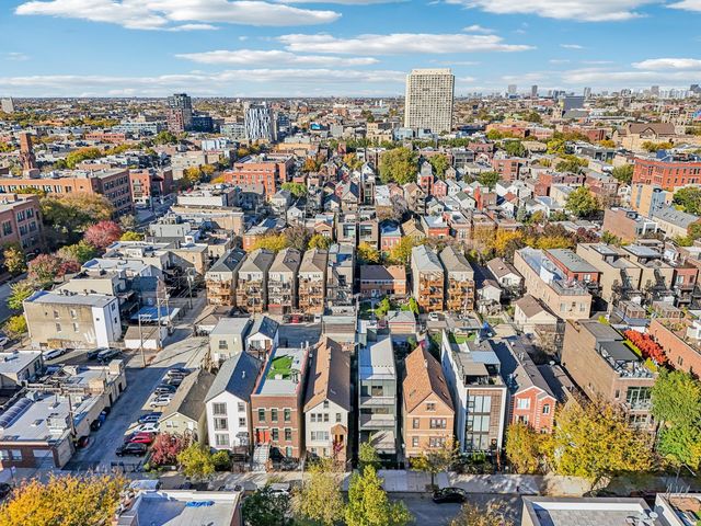 1536 W Chestnut Street B, Chicago, IL 60642