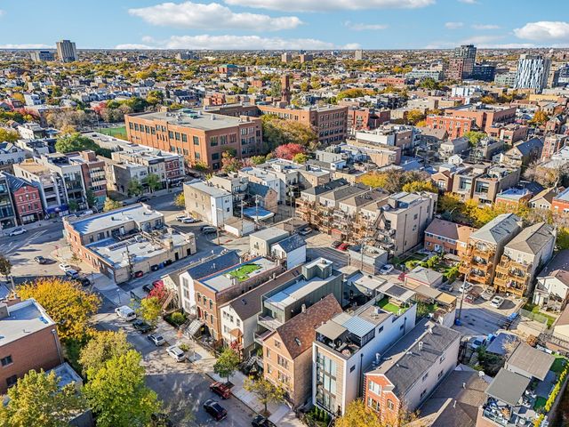 1536 W Chestnut Street B, Chicago, IL 60642