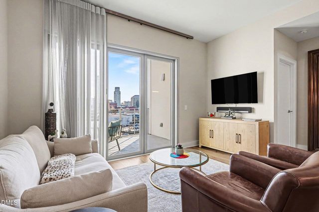 214 Hunt Street Apt 710, Durham, NC 27701