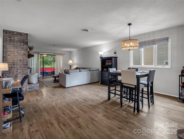 620 Britton Creek Drive 602, Hendersonville, NC 28791