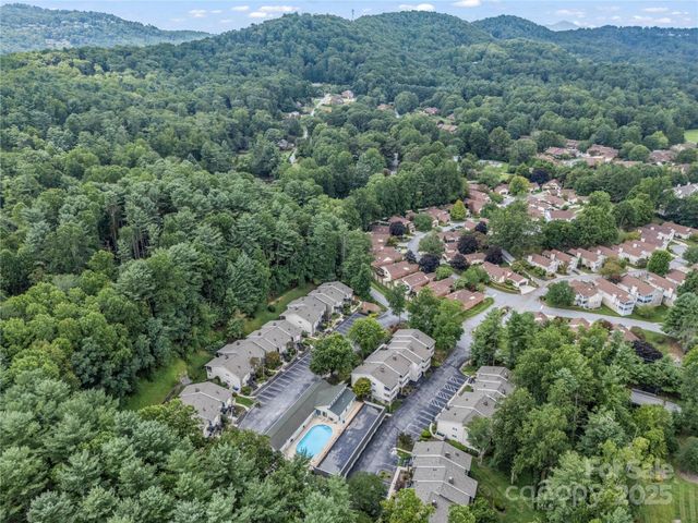 620 Britton Creek Drive 602, Hendersonville, NC 28791