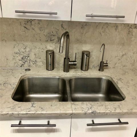 90 Alton Rd 307, Miami Beach, FL 33139