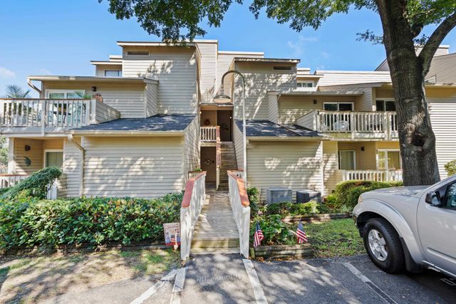 9553 Edgerton Dr Apt D3, Myrtle Beach, SC 29572
