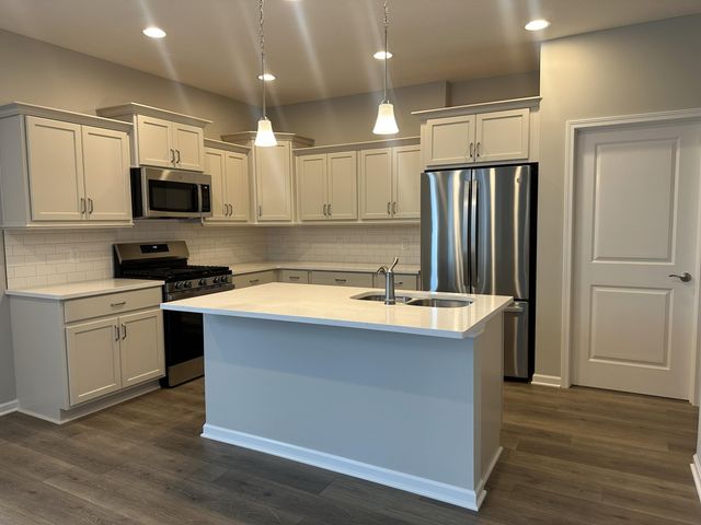 4493 Marilyn Court, Grove City, OH 43123