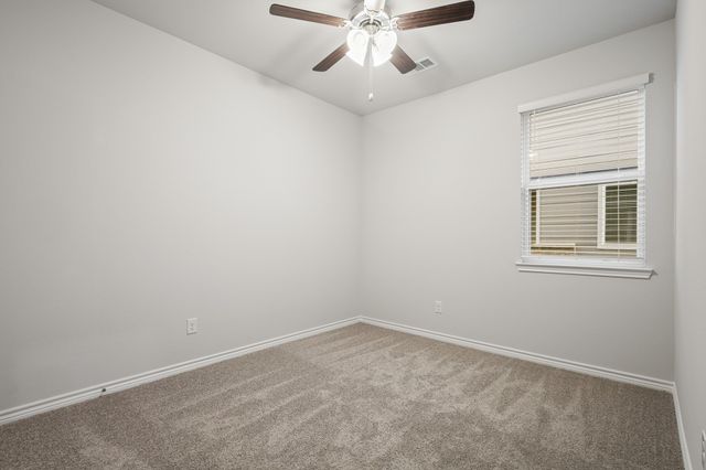 1008 Wingjet Way, Fort Worth, TX 76131