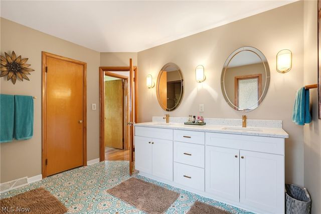 3632 Edgewood Drive, Stow, OH 44224