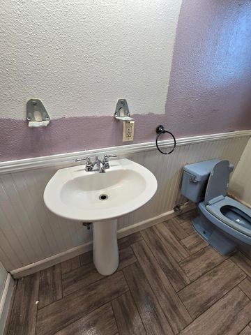 16290 Hawthorne Avenue, Anderson, CA 96007