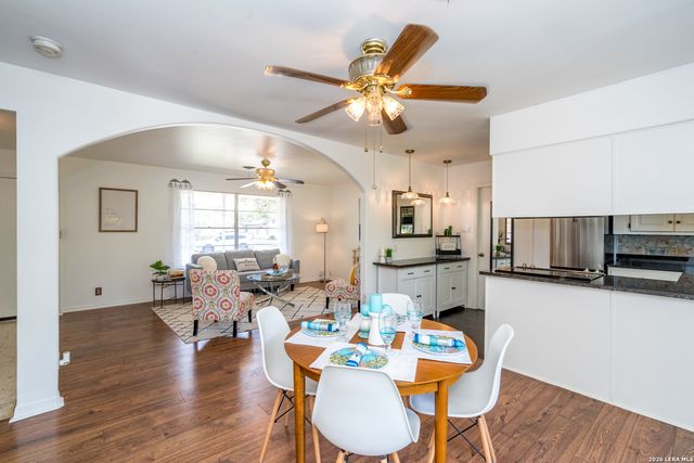 309 MAPLE DR, Schertz, TX 78154