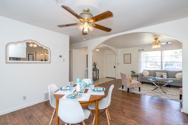 309 MAPLE DR, Schertz, TX 78154