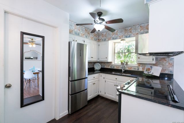 309 MAPLE DR, Schertz, TX 78154
