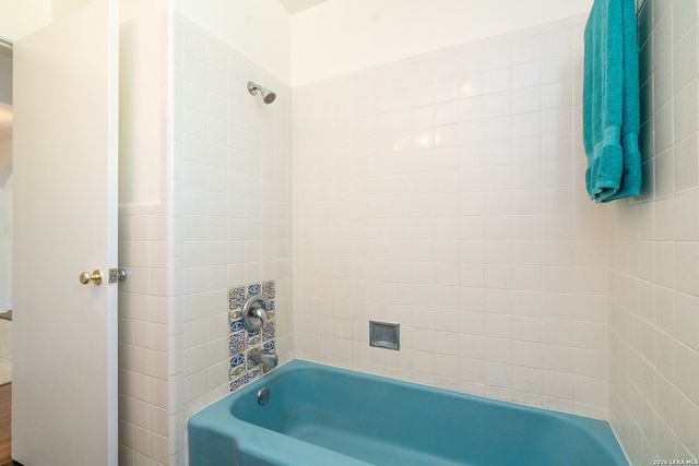 309 MAPLE DR, Schertz, TX 78154