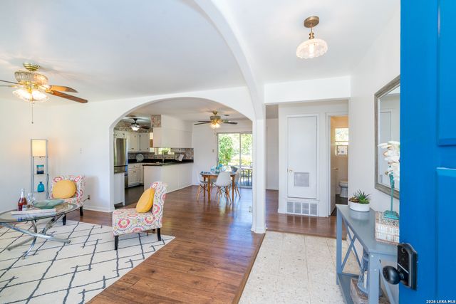 309 MAPLE DR, Schertz, TX 78154