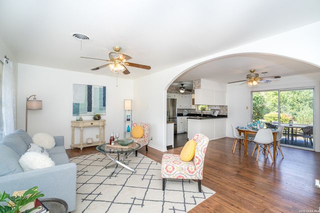 309 MAPLE DR, Schertz, TX 78154