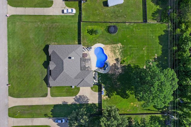 175 Kayla Lane, Longview, TX 75602