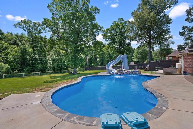 175 Kayla Lane, Longview, TX 75602