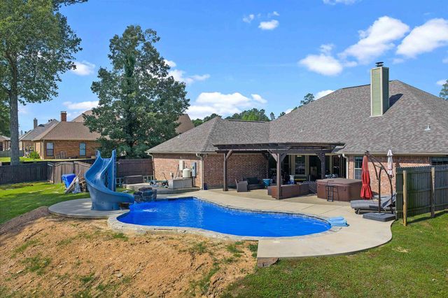 175 Kayla Lane, Longview, TX 75602