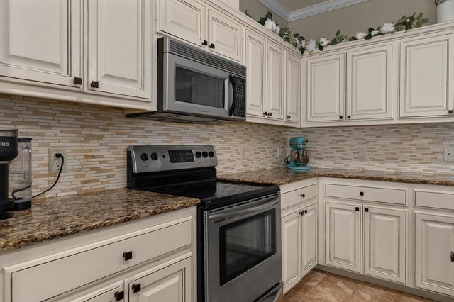 175 Kayla Lane, Longview, TX 75602